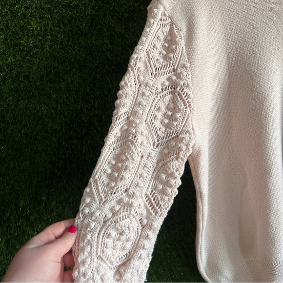 SHEIN Cream Statement Sleeve Mock Neck Sweater - Picture 4 of 6